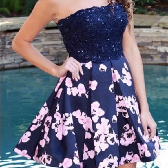 Couture House Dresses & Skirts - Couture House formal/ homecoming dress